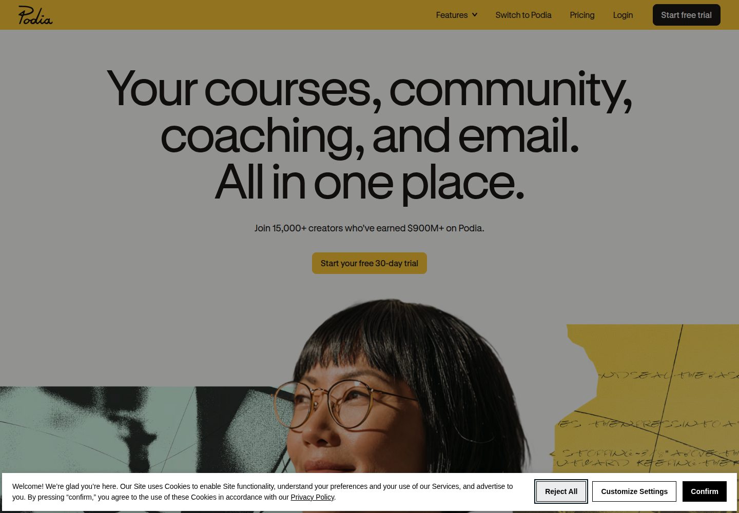 Podia website screenshot